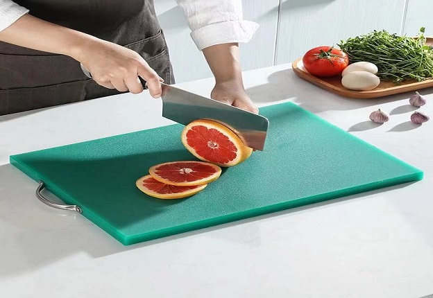 Kitchen Non-Toxic and Tasteless Colorful Polyethylene Chopping Board  Plastic Cutting Board - China Chopping Board, Tasteless Chopping Board